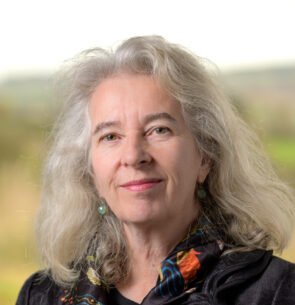 Dr Lydia Smith