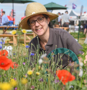 Dr Claire Carvell