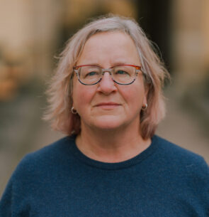 Naomi Oakley